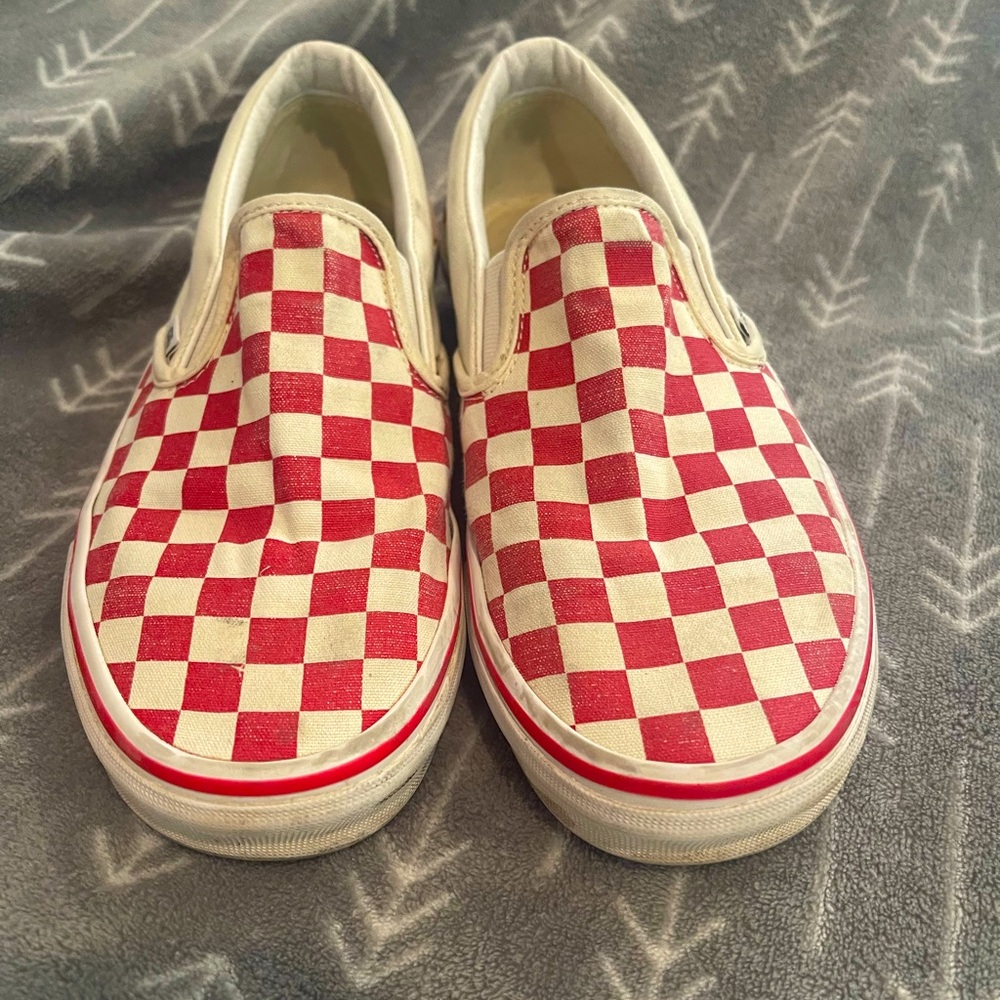 Woman’s red checkered slip-on Vans size 9